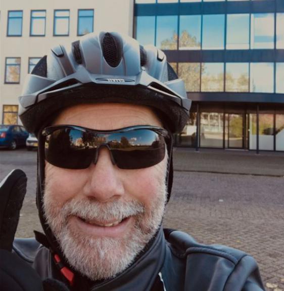 Dag van de Fietshelm