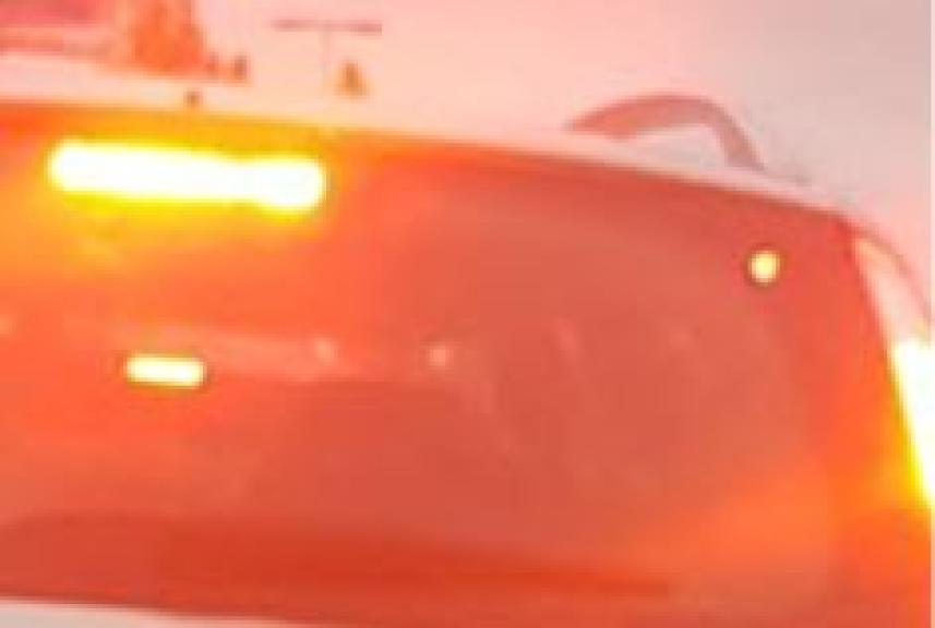 Knipperende remlichten bij noodstop: dit ga je vaker zien op de weg